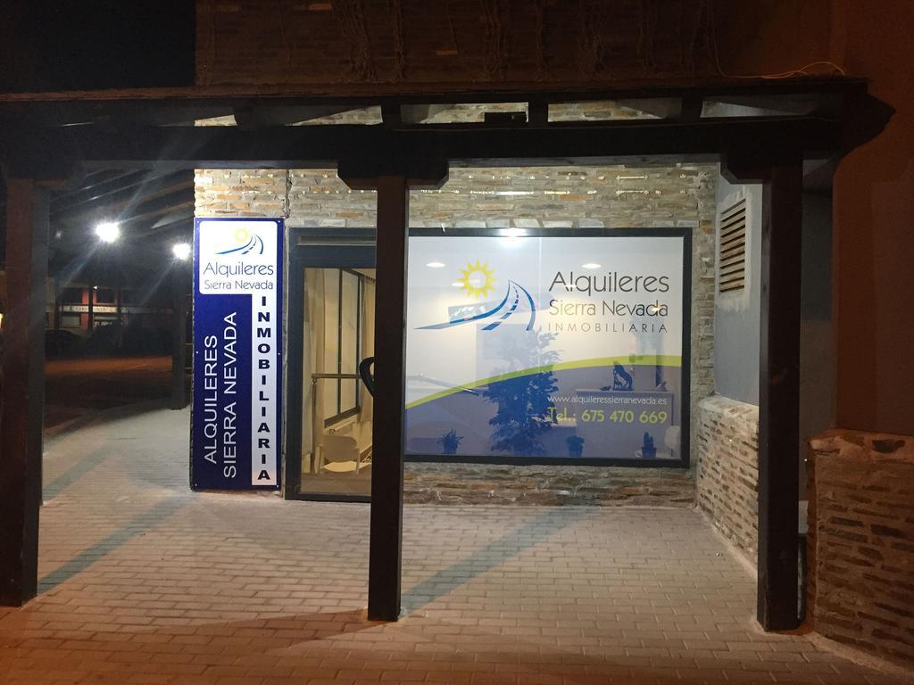 塞拉内华达Residencial Veleta Asn别墅 外观 照片